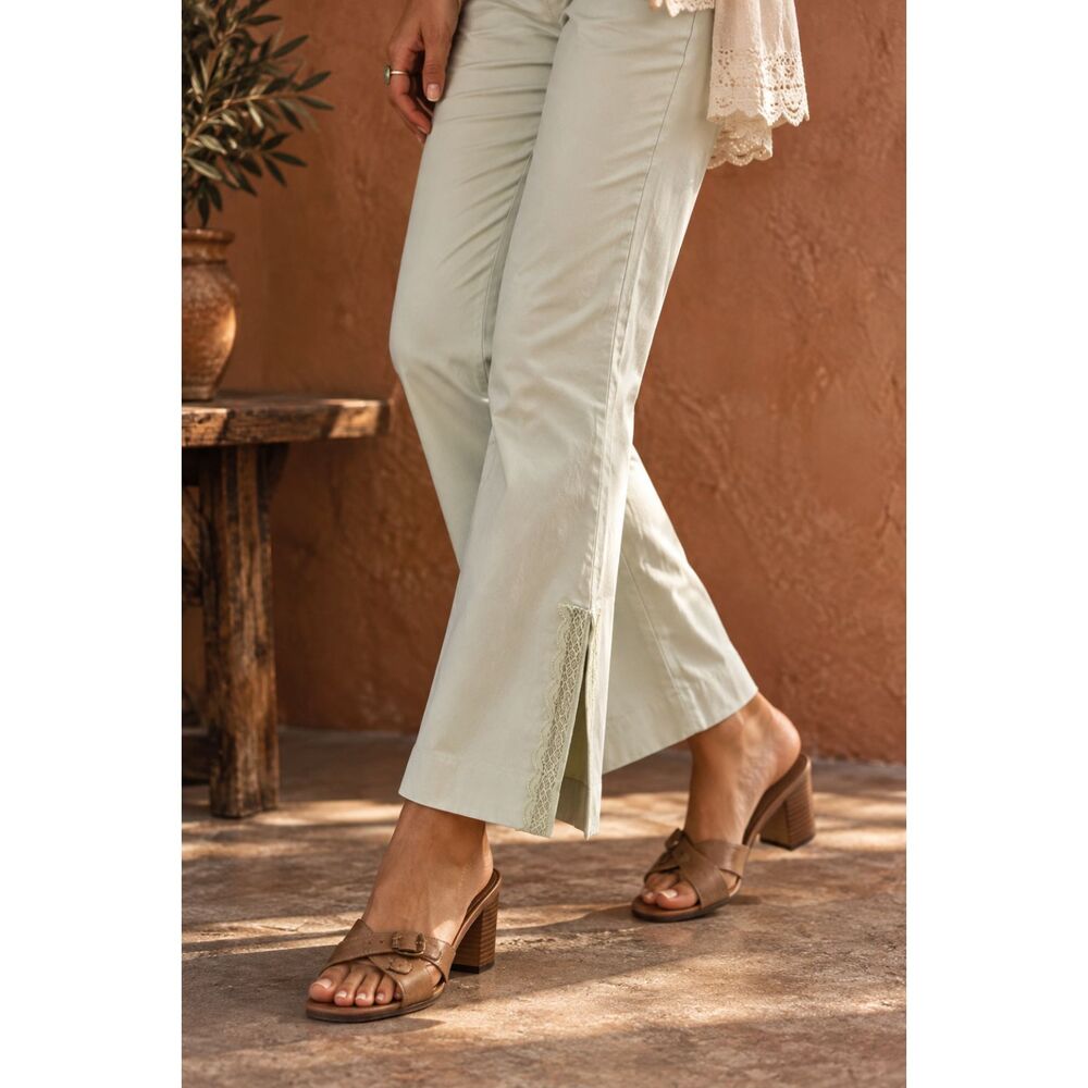 Counterparts Women’s Medium Shadow Lime Pull On Pants Lace Side Slit Hem NWT